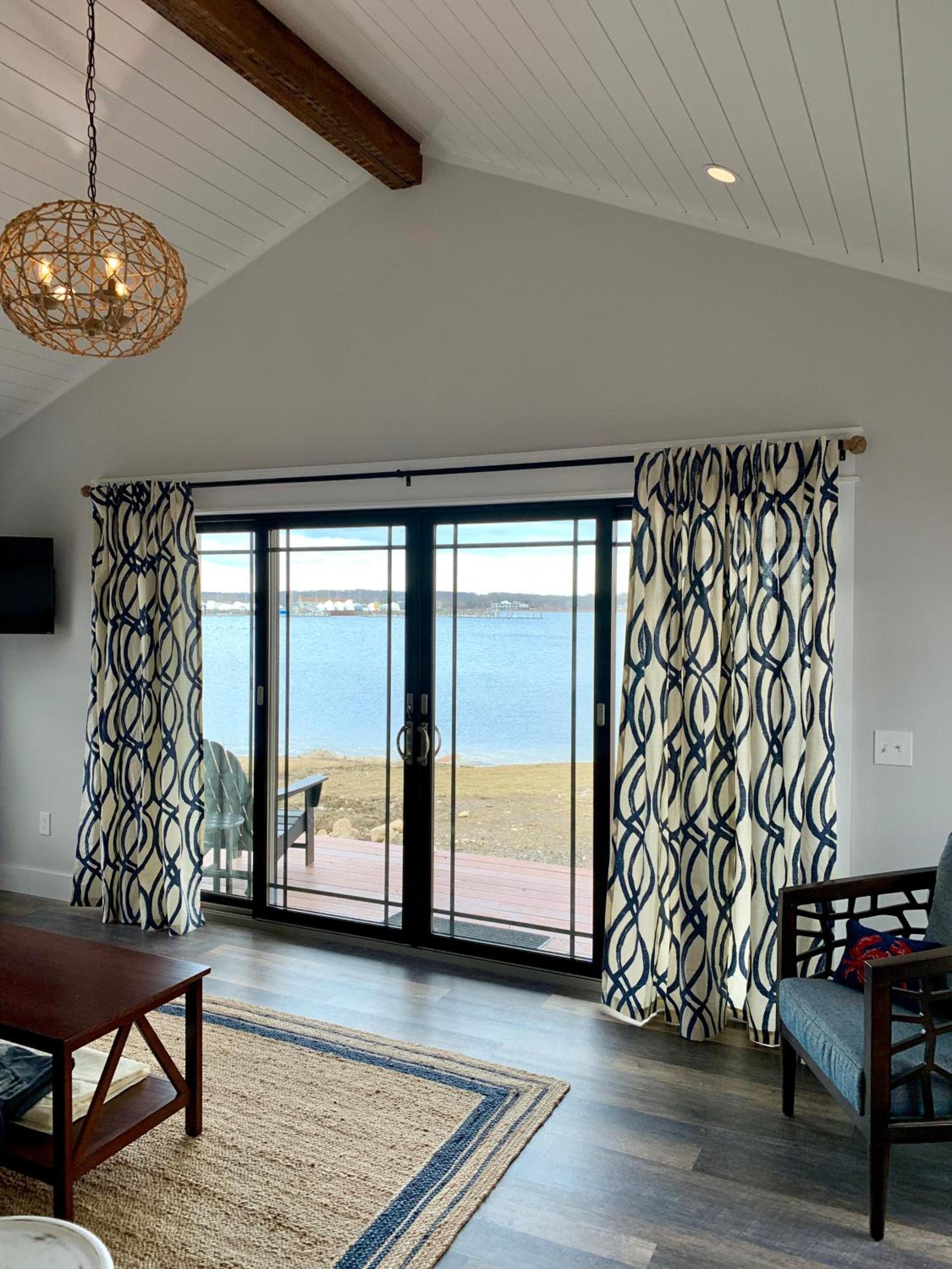 Harbor View Landing photo 18