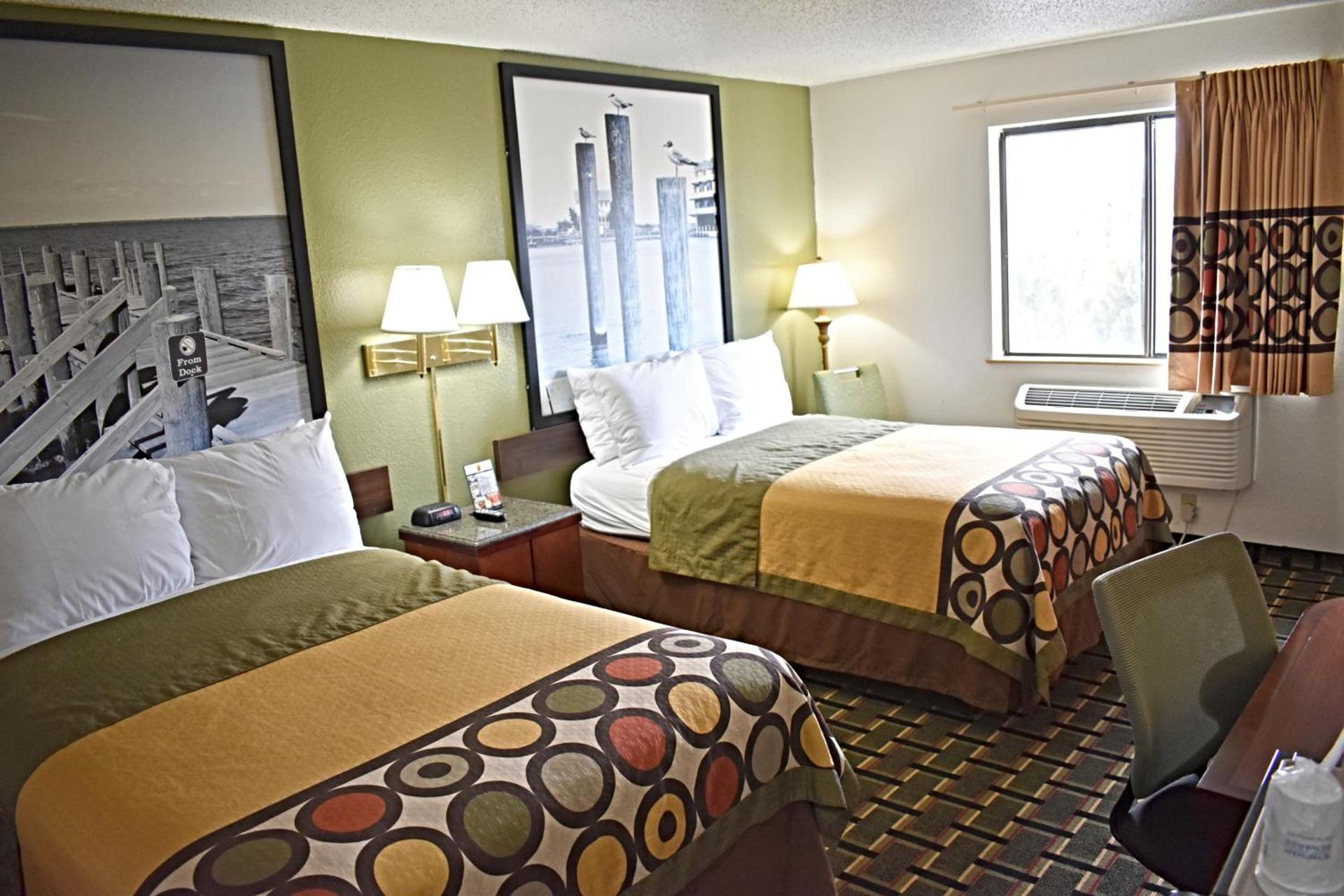 Super 8 by Wyndham Newport News/Jefferson Ave. photo 23