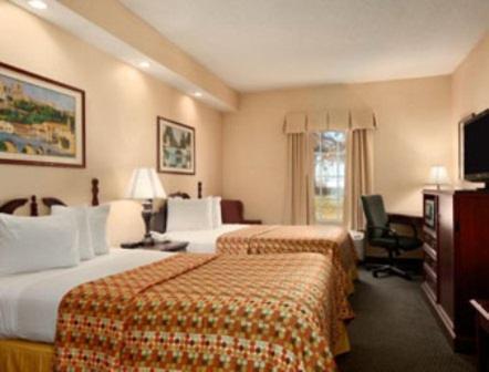 Howard Johnson by Wyndham Jackson photo 20