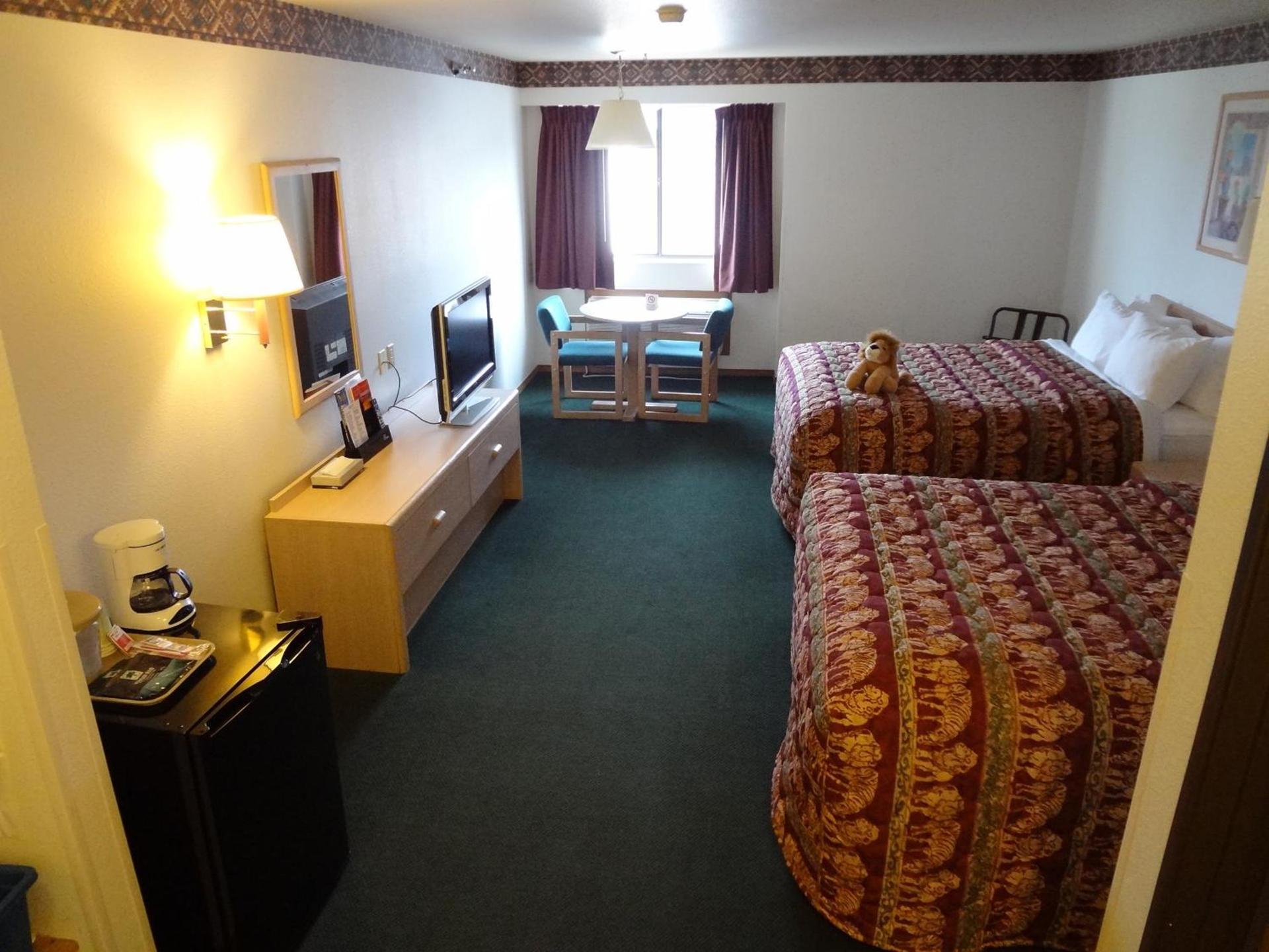 Kings Inn Cody photo 81