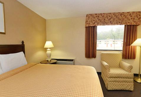 Americas Best Value Inn Smithfield photo 33
