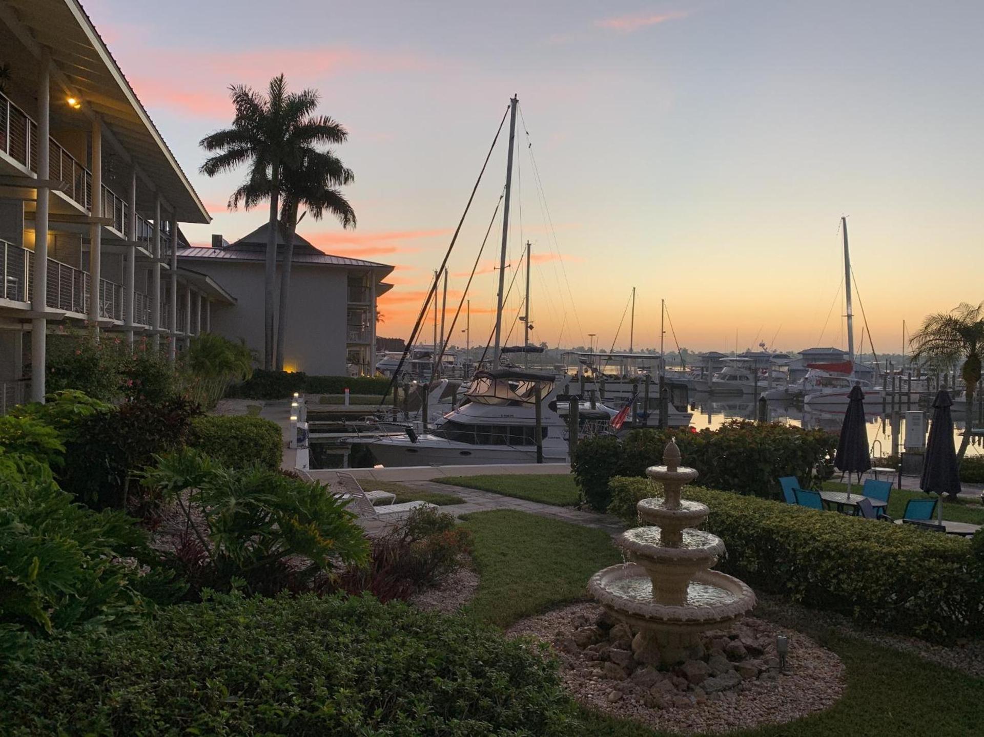 Cove Inn on Naples Bay photo 23
