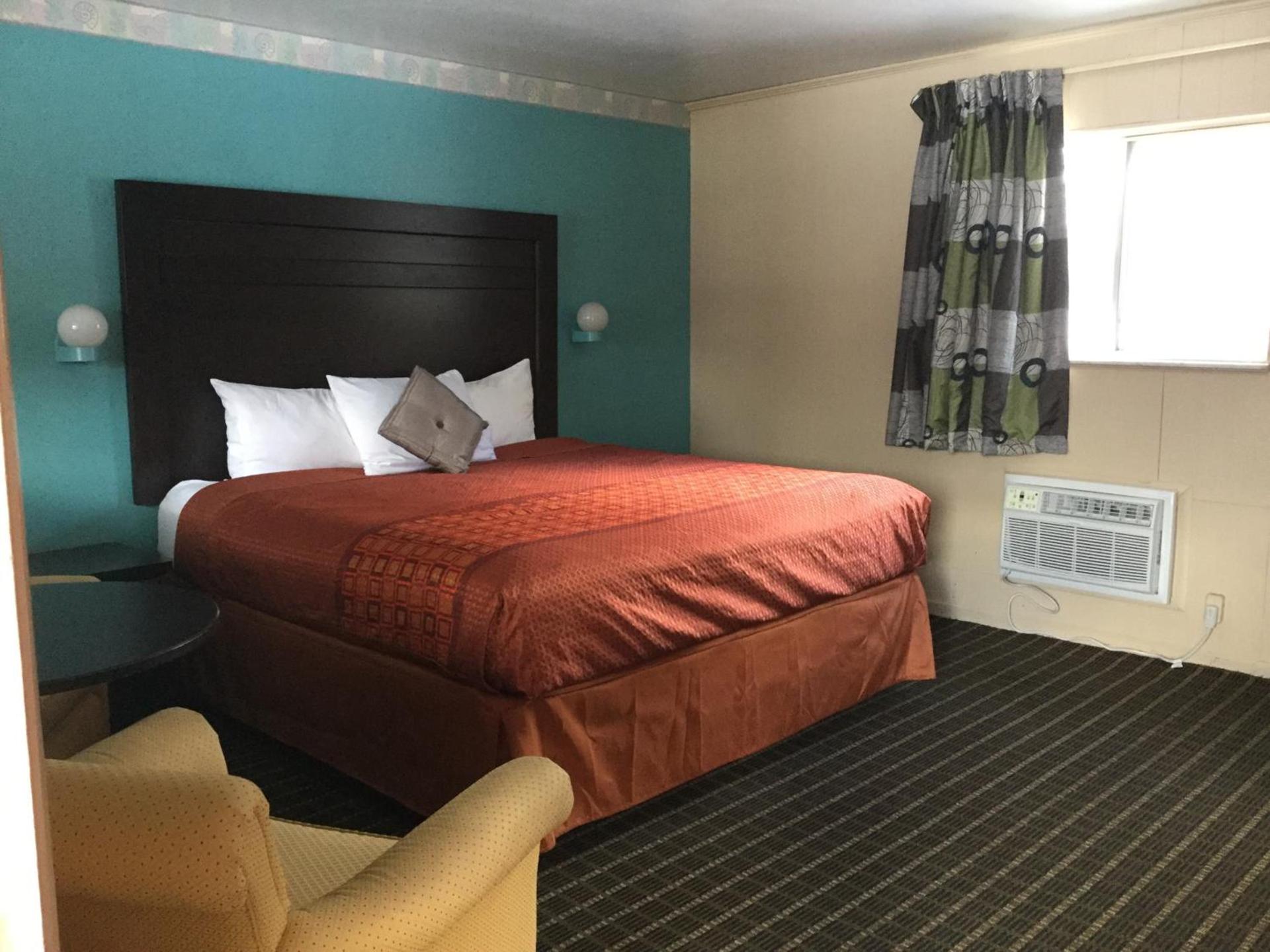 Best Motel photo 14