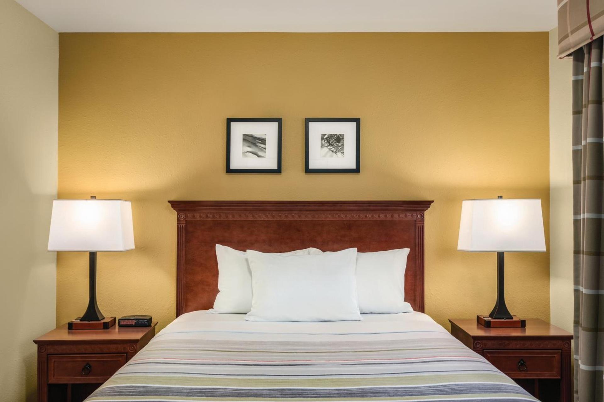 Country Inn & Suites by Radisson, Dakota Dunes, SD photo 37