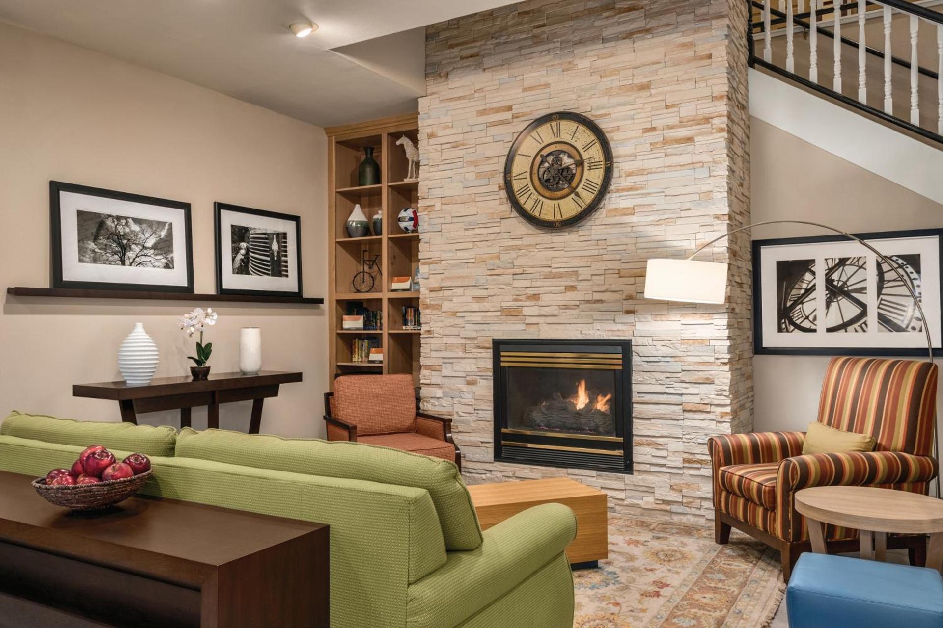 Country Inn & Suites by Radisson, Dakota Dunes, SD photo 22