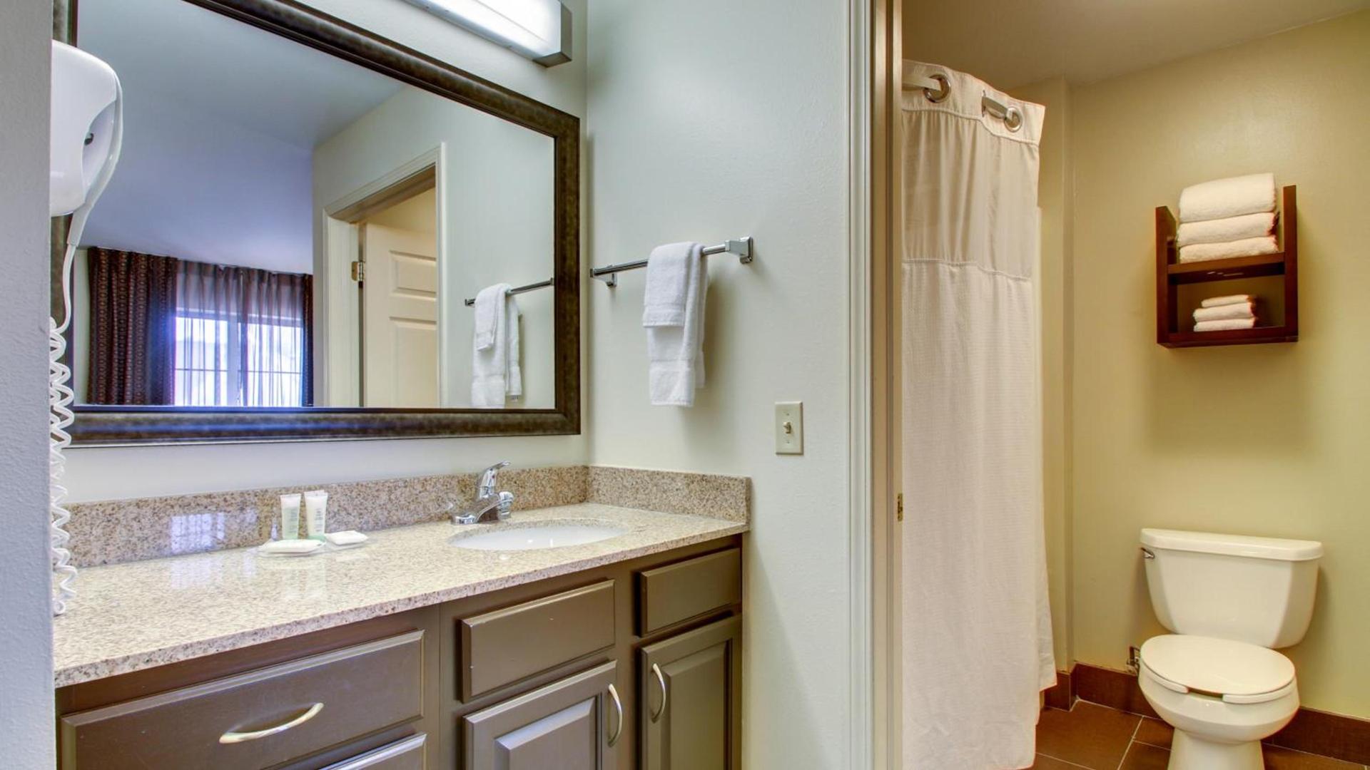 Staybridge Suites Madison - East by IHG photo 4