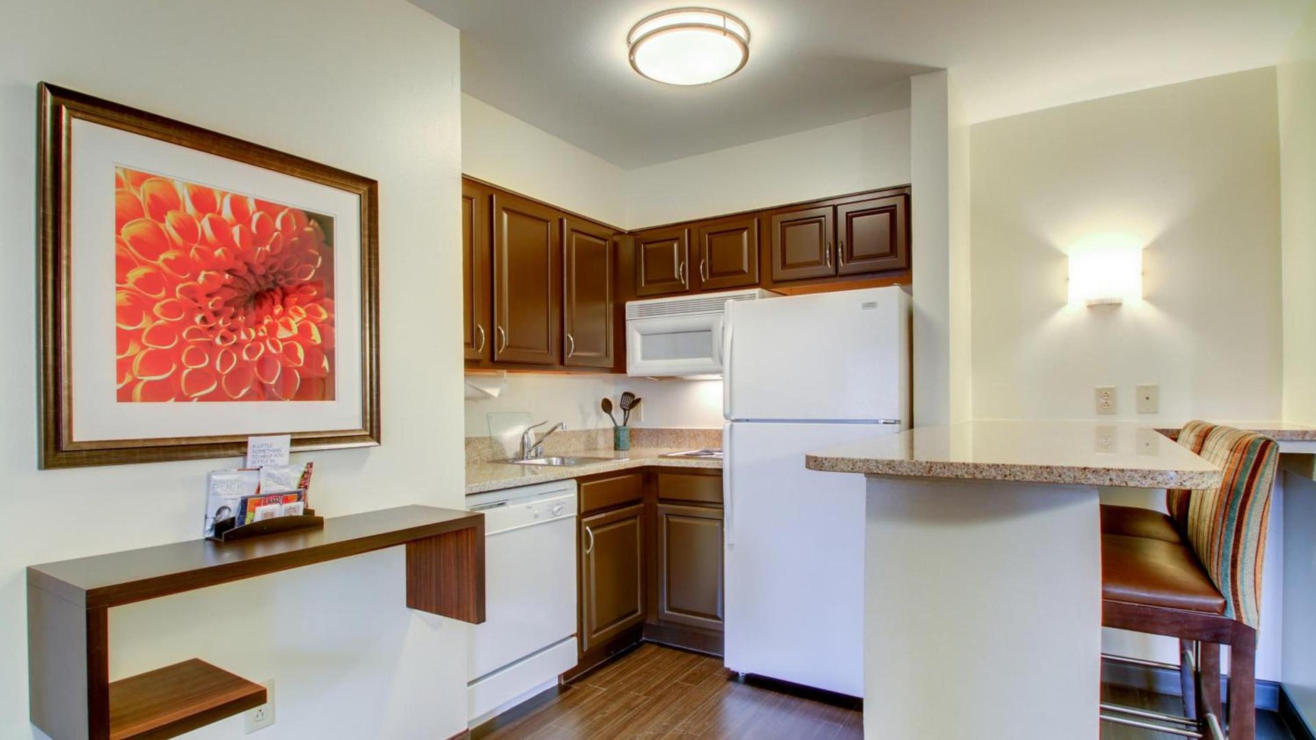 Staybridge Suites Madison - East by IHG photo 6
