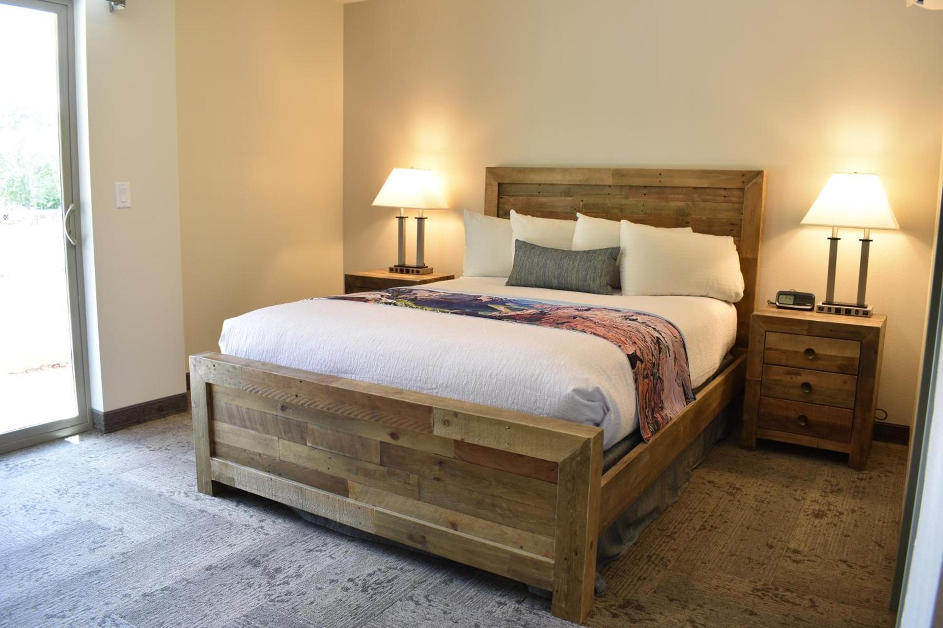 Bumbleberry Inn photo 63