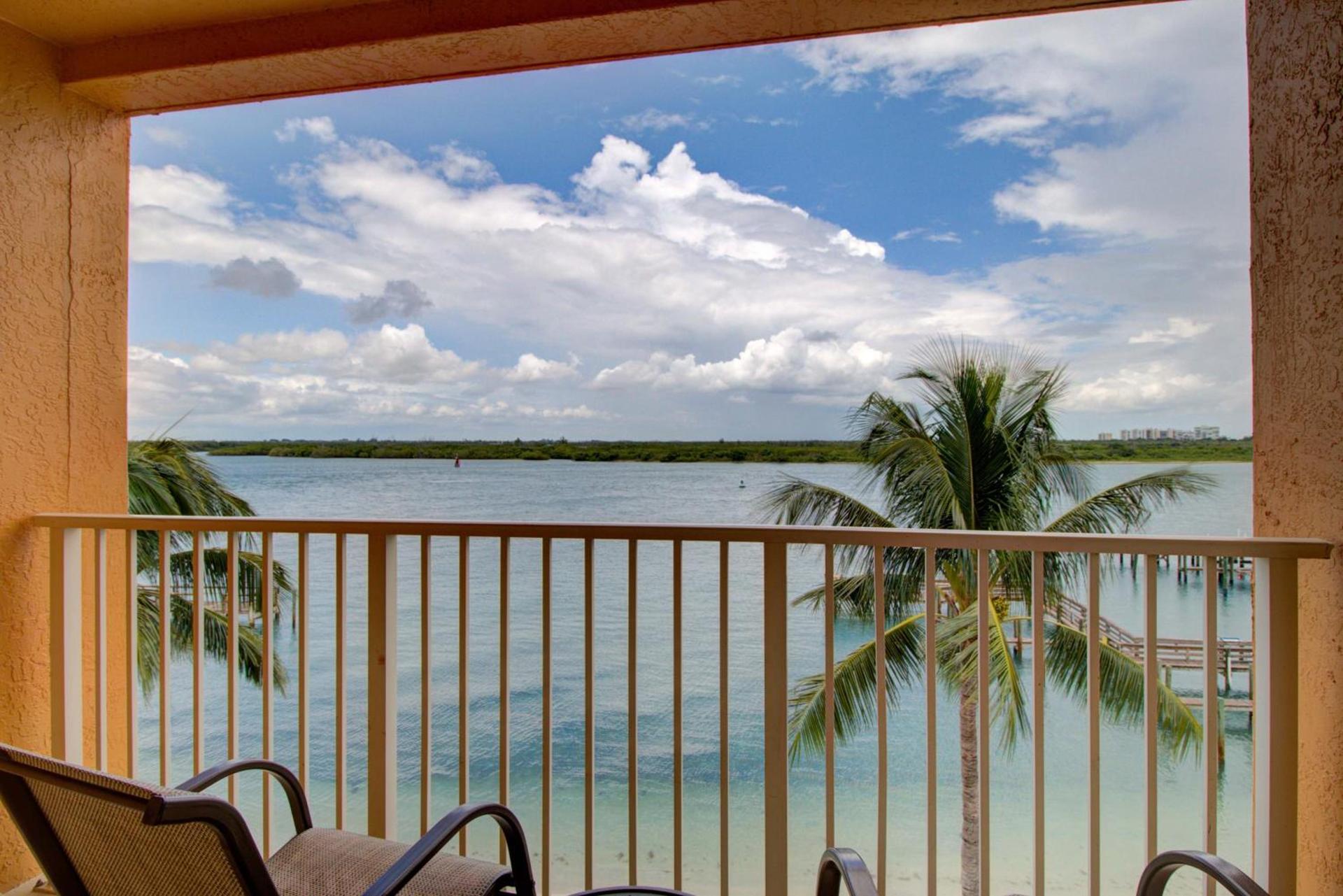 Hutchinson Island Hotel photo 36