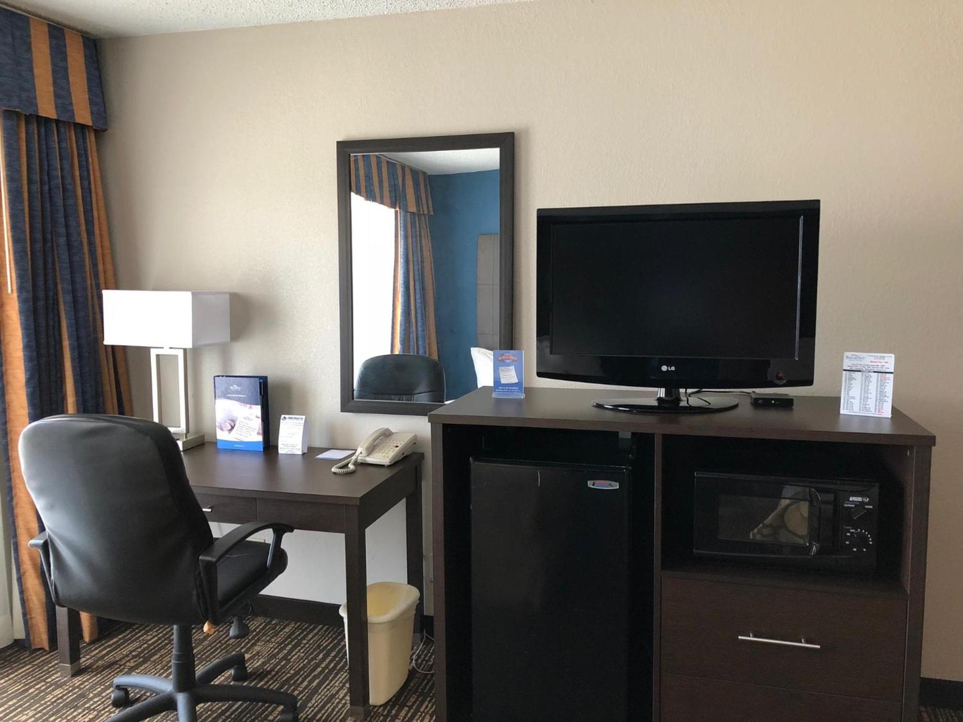 Baymont by Wyndham Washington photo 49