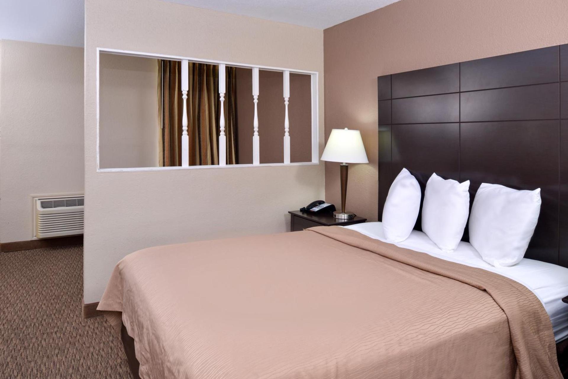 Airport Inn photo 62