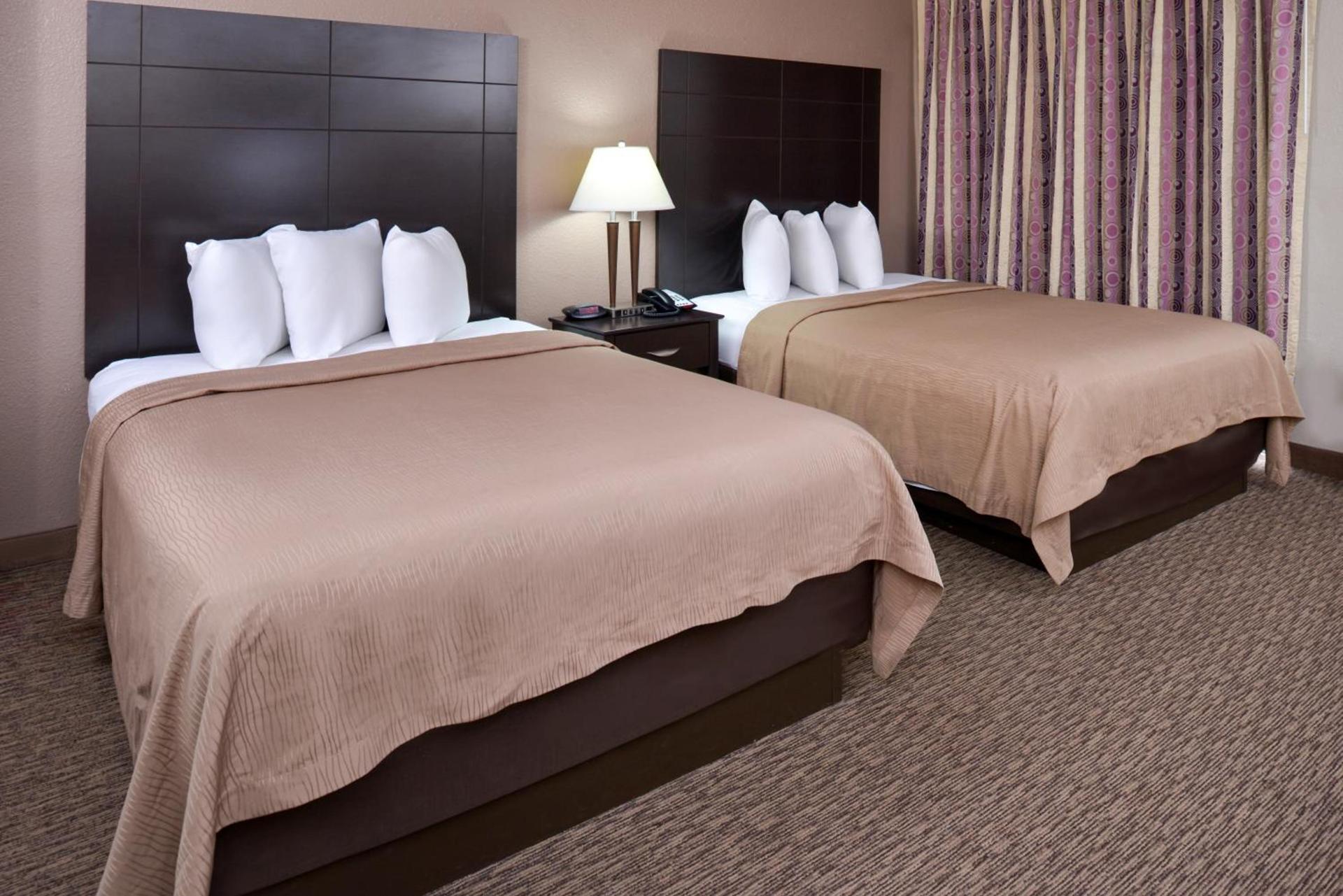 Airport Inn photo 58
