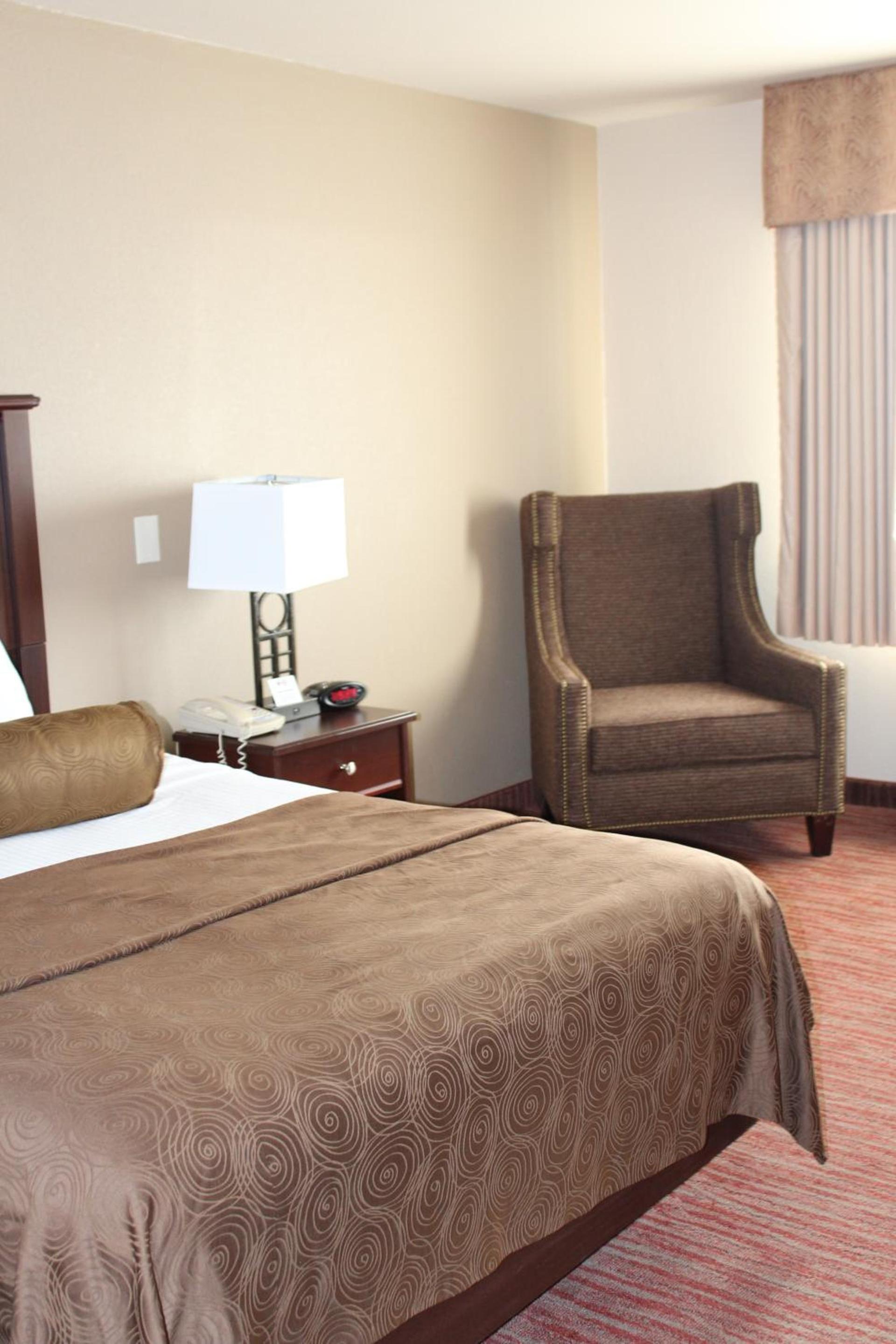 Best Western Plus Concord Inn photo 52