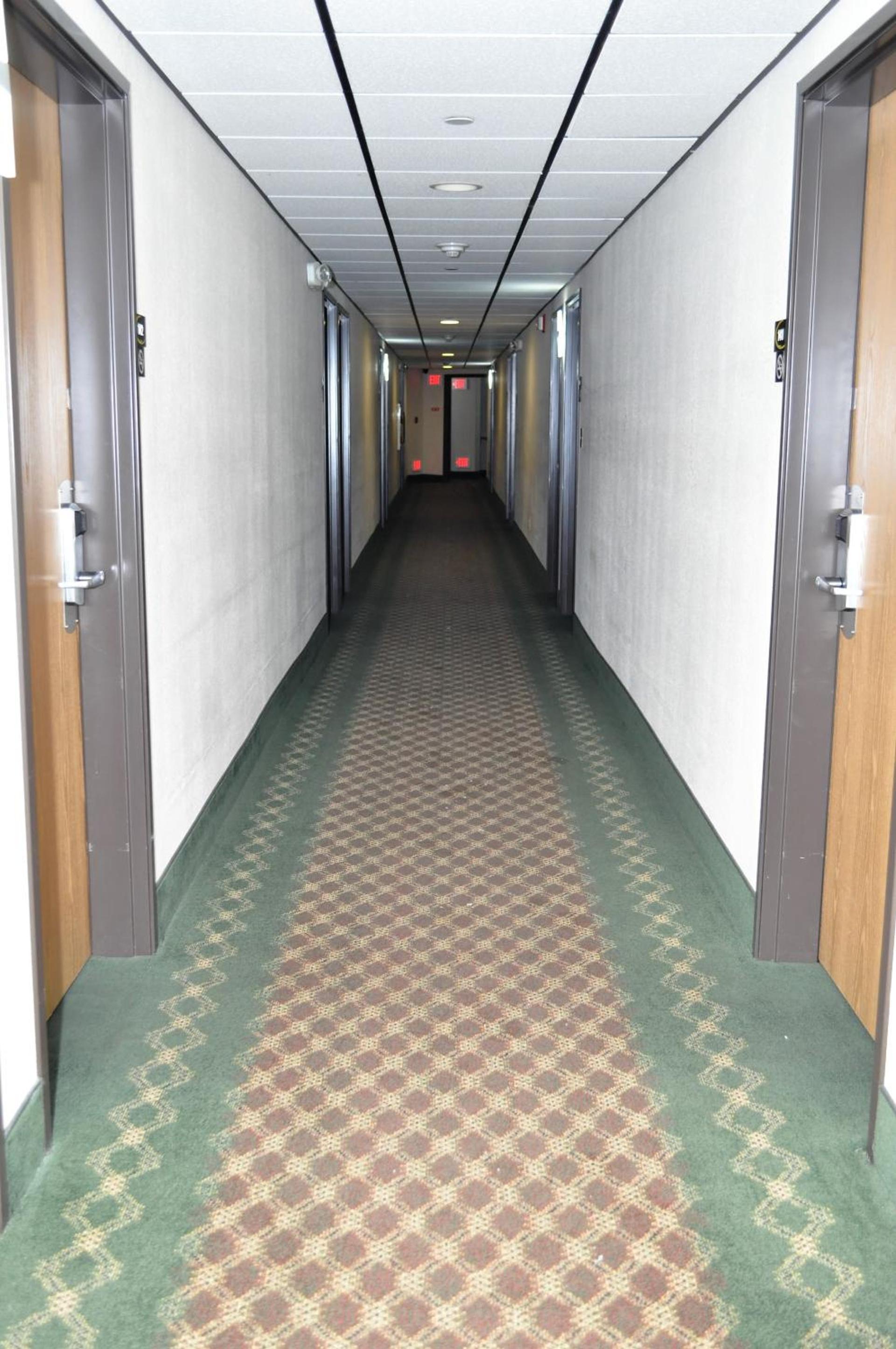 Super 8 by Wyndham Clearfield photo 38