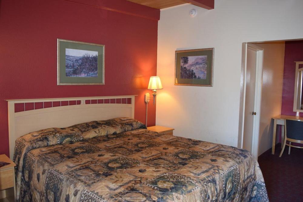 San Carlos Inn photo 4