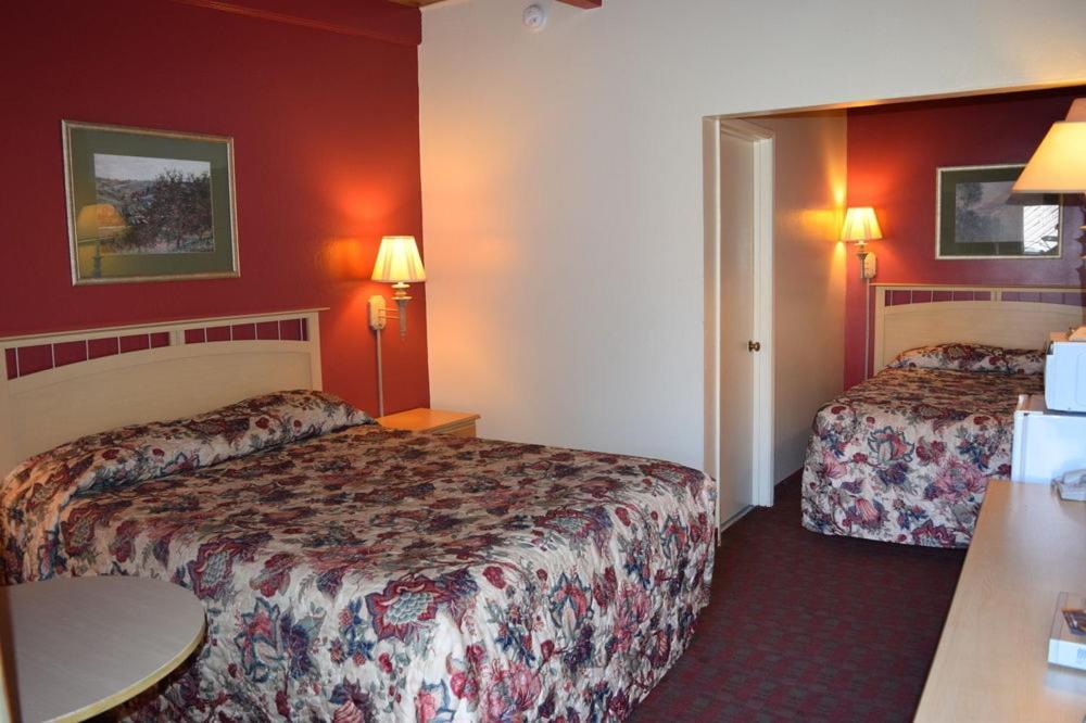 San Carlos Inn photo 18