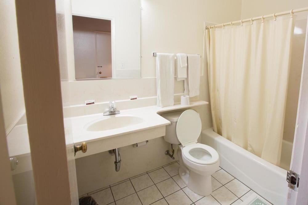 San Carlos Inn photo 6