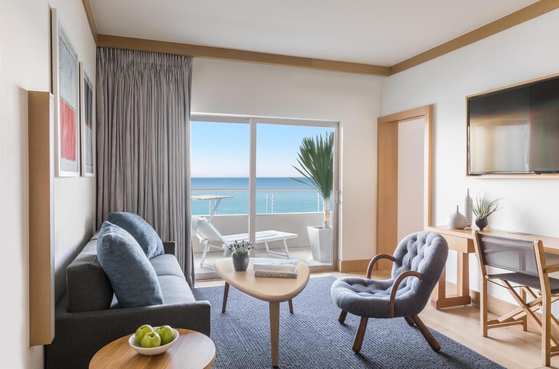 Malibu Beach Inn photo 15