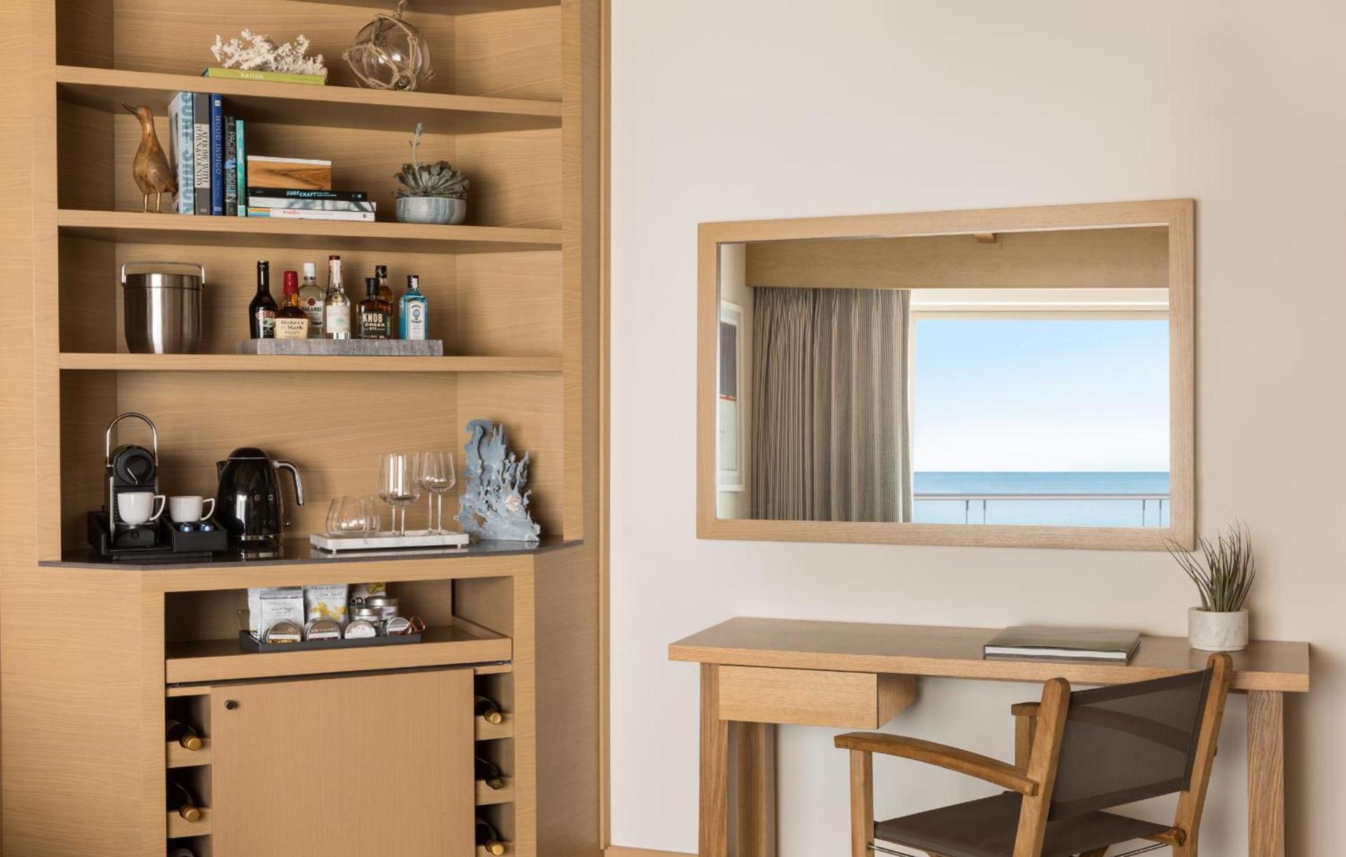 Malibu Beach Inn photo 14