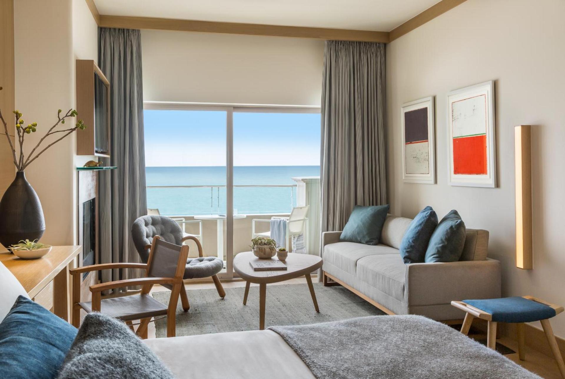 Malibu Beach Inn photo 11