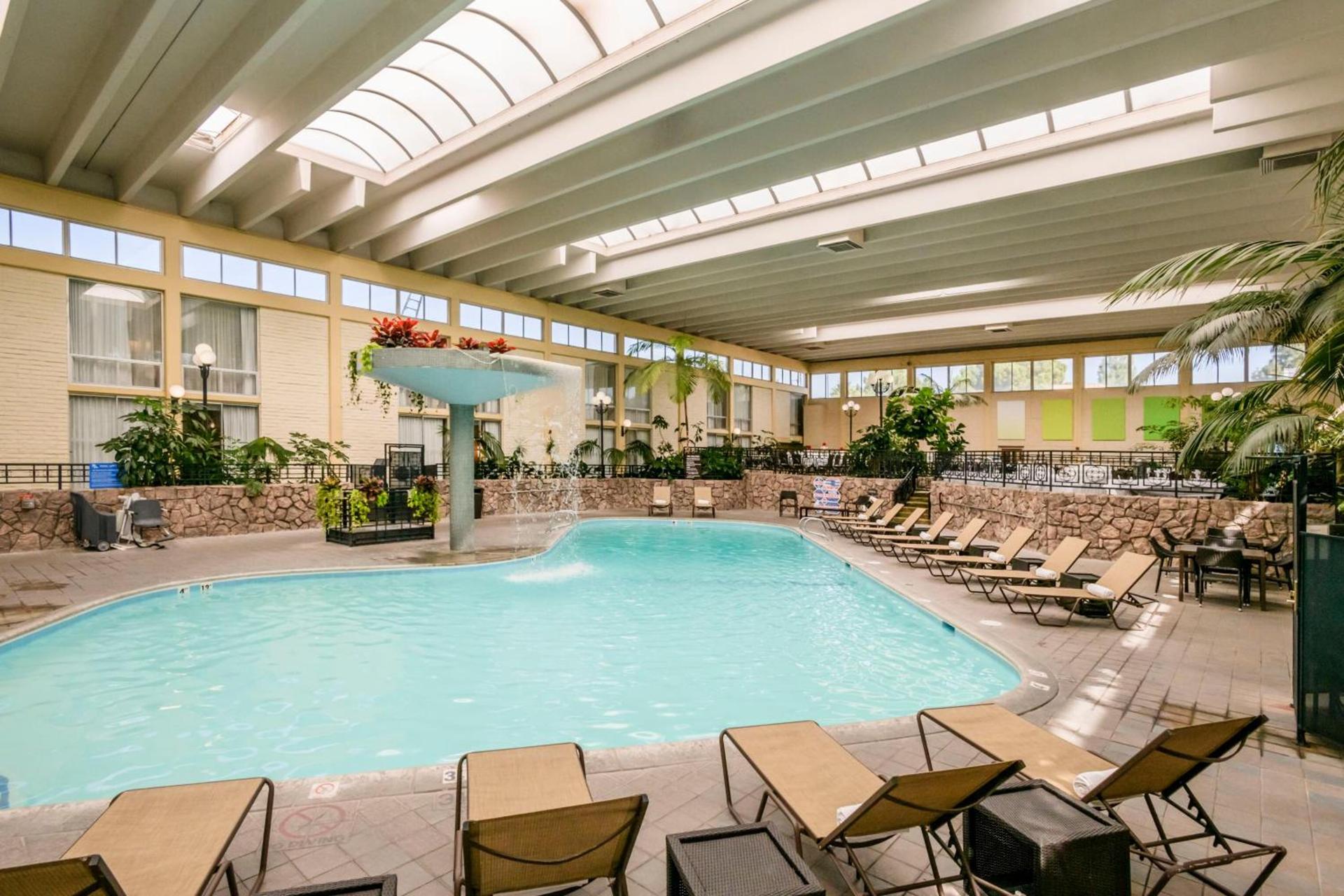 Wyndham Garden Fresno Yosemite Airport photo 33