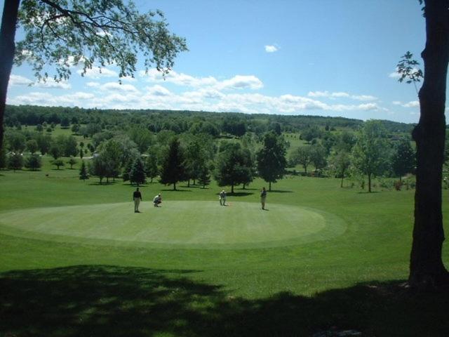 Byrncliff Golf Resort photo 3
