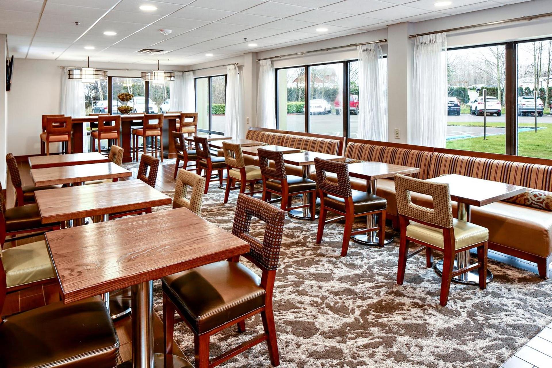Best Western Plus Bellingham photo 76