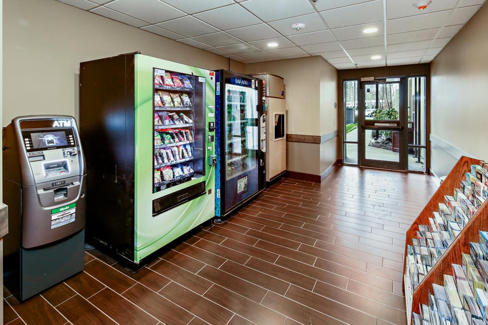 Best Western Plus Bellingham photo 86