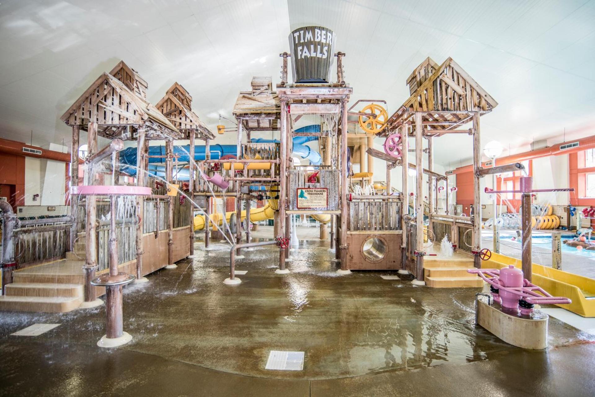 Margaritaville Lake Resort Lake of the Ozarks photo 17