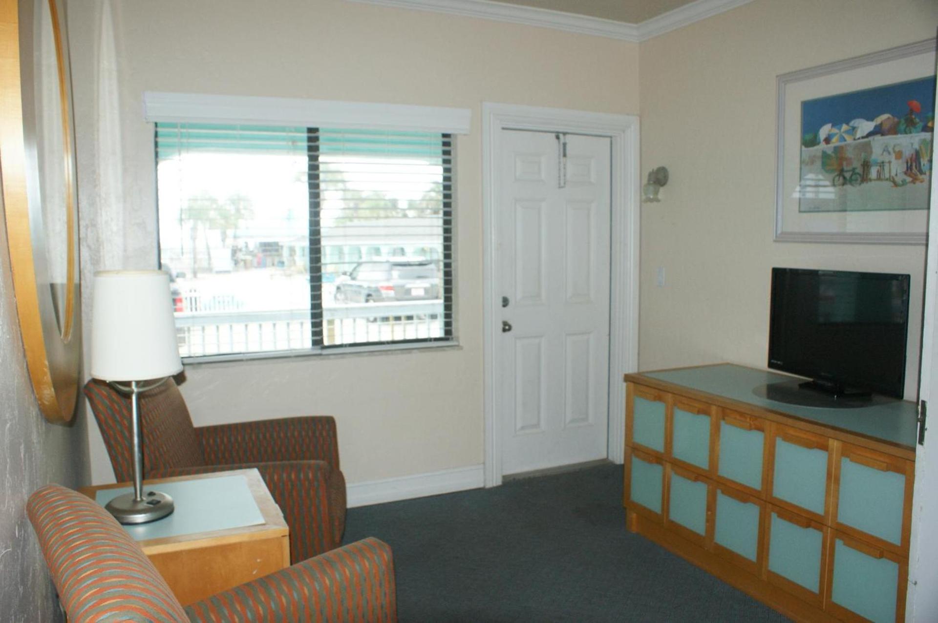Sea Vista Motel photo 58