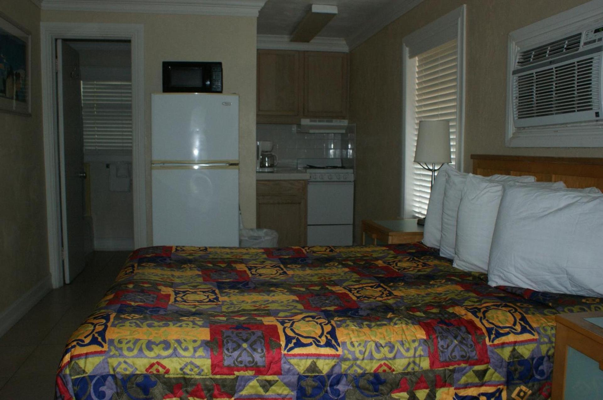 Sea Vista Motel photo 52