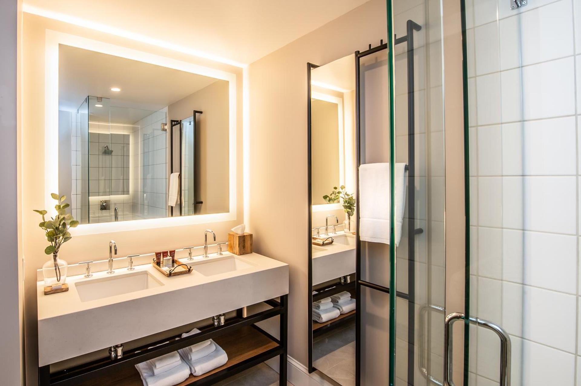 Hotel E photo 27