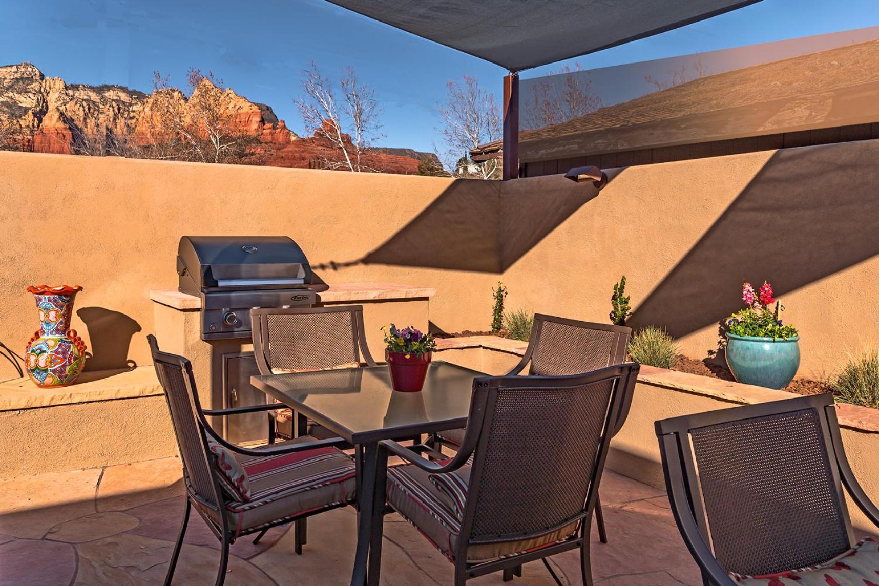 Sedona Uptown Suites photo 9