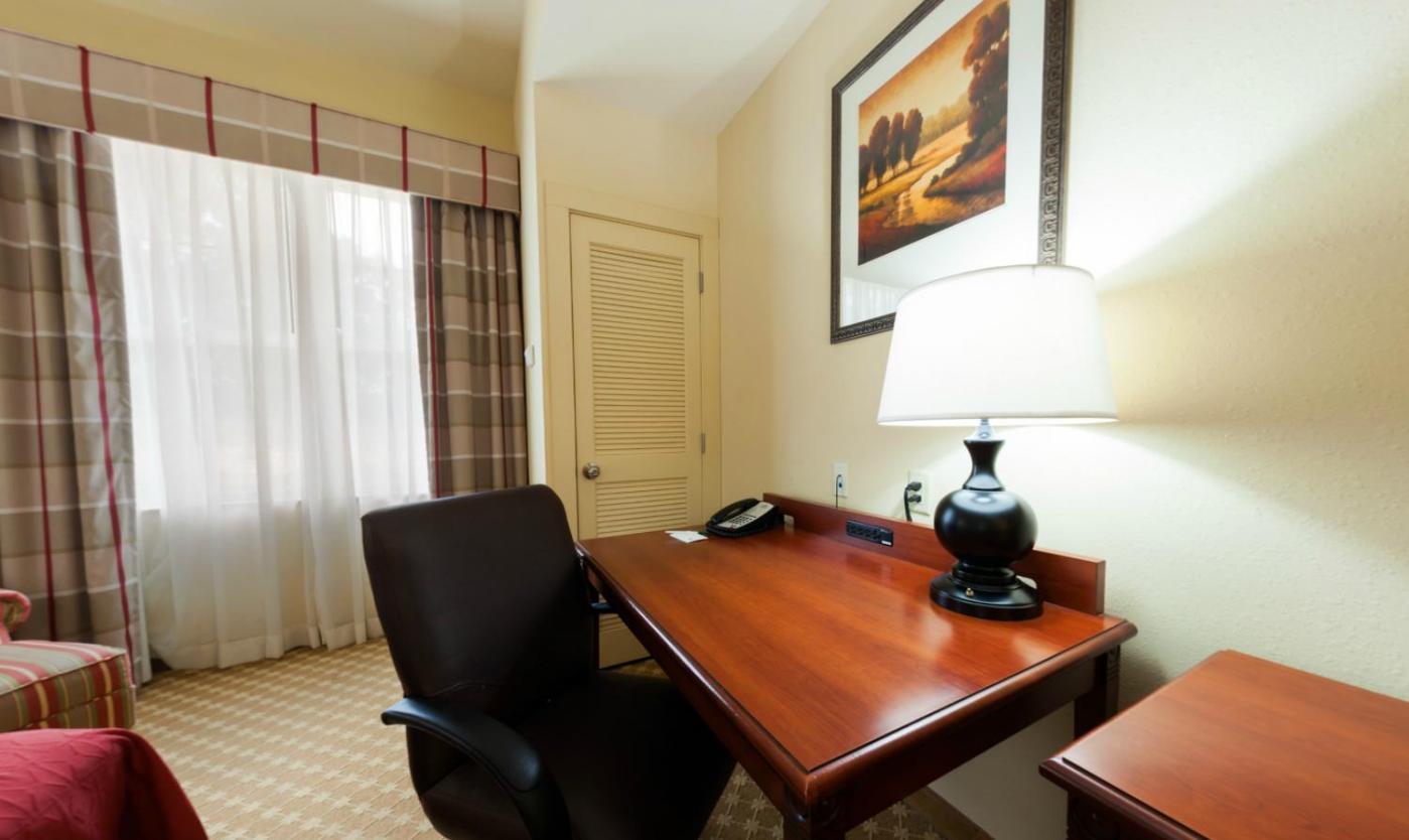 Country Inn & Suites by Radisson, Crestview, FL photo 16
