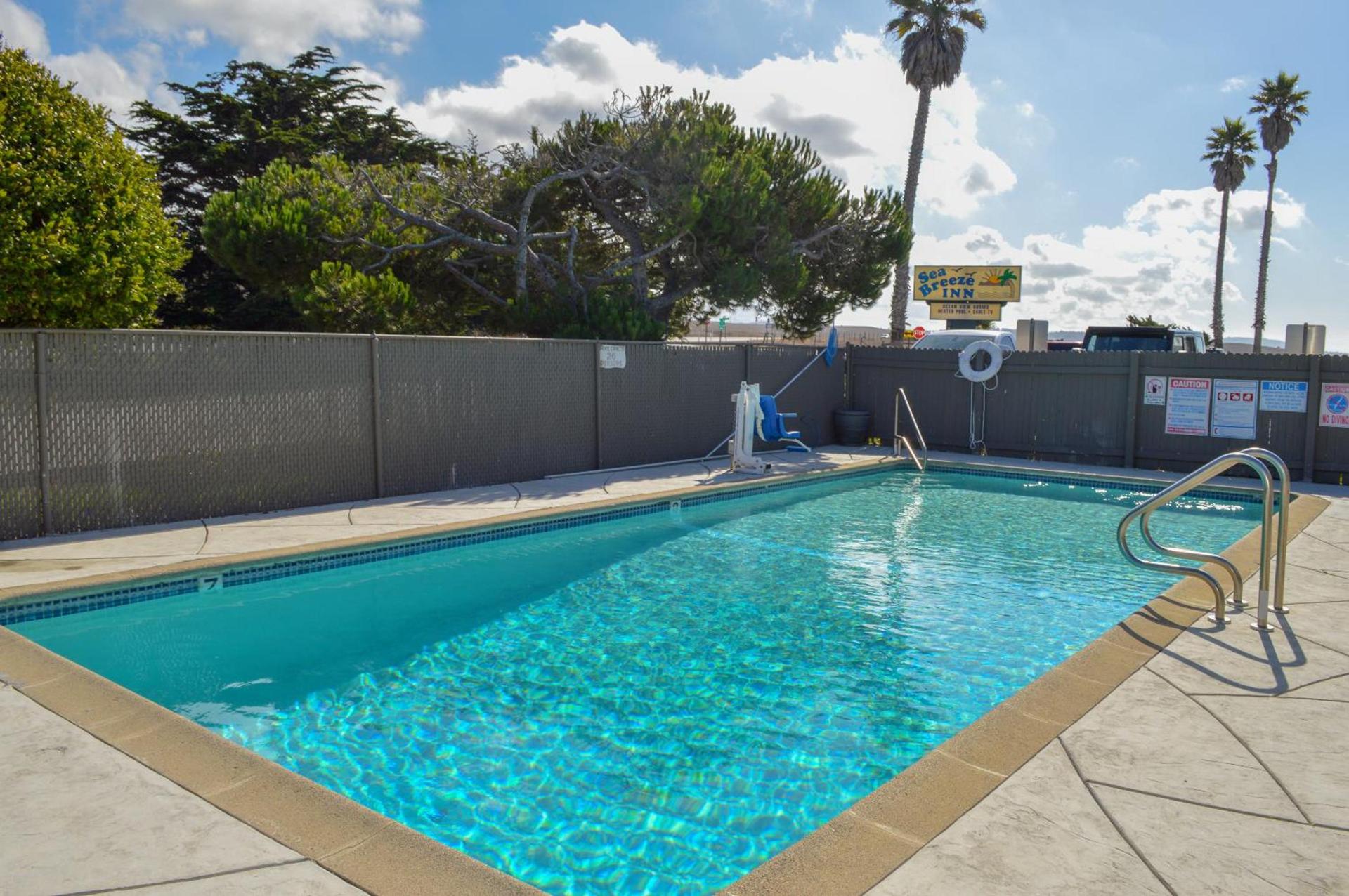 Sea Breeze Inn - San Simeon photo 42