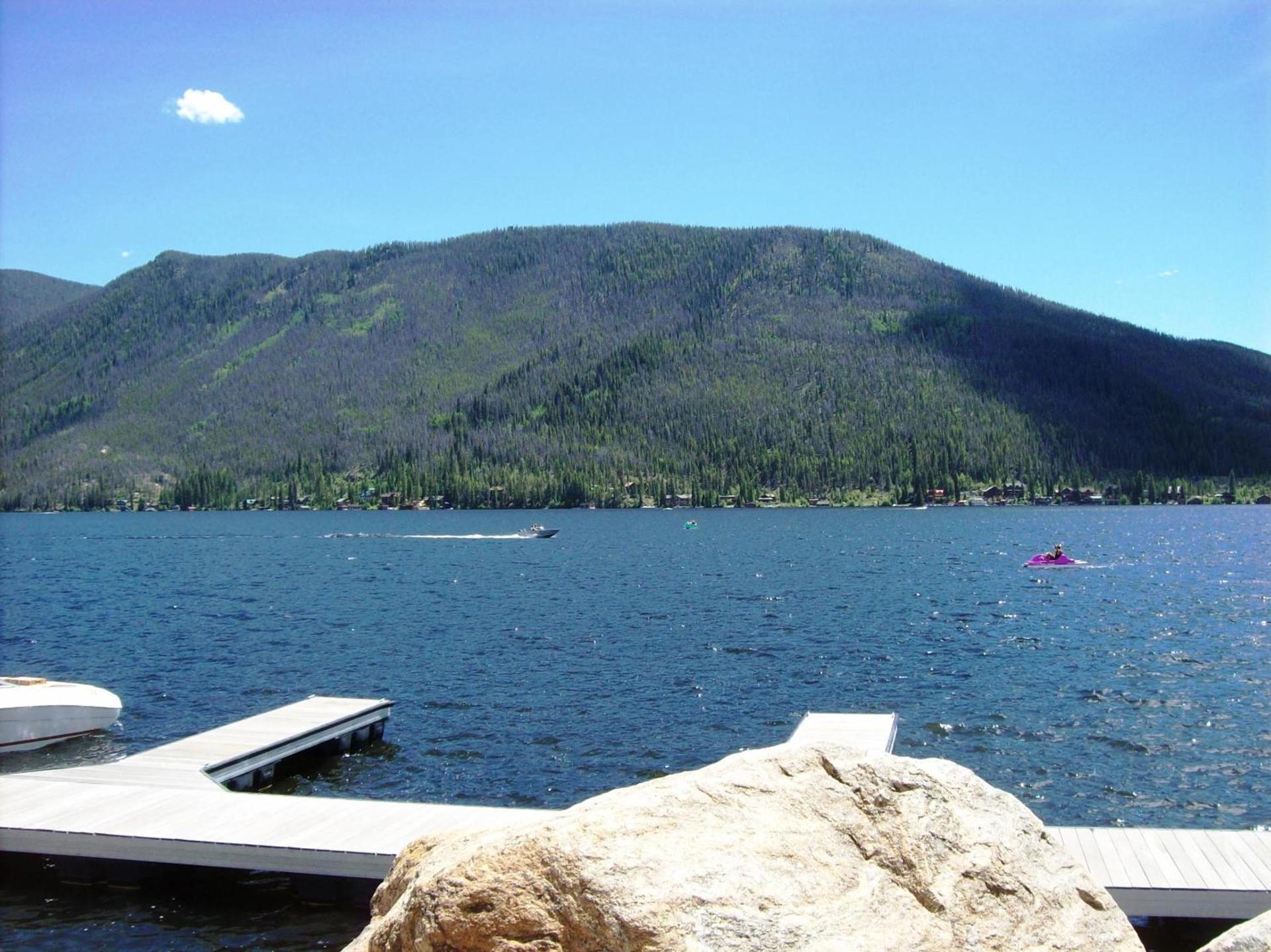 Western Riviera Lakeside Lodging photo 17