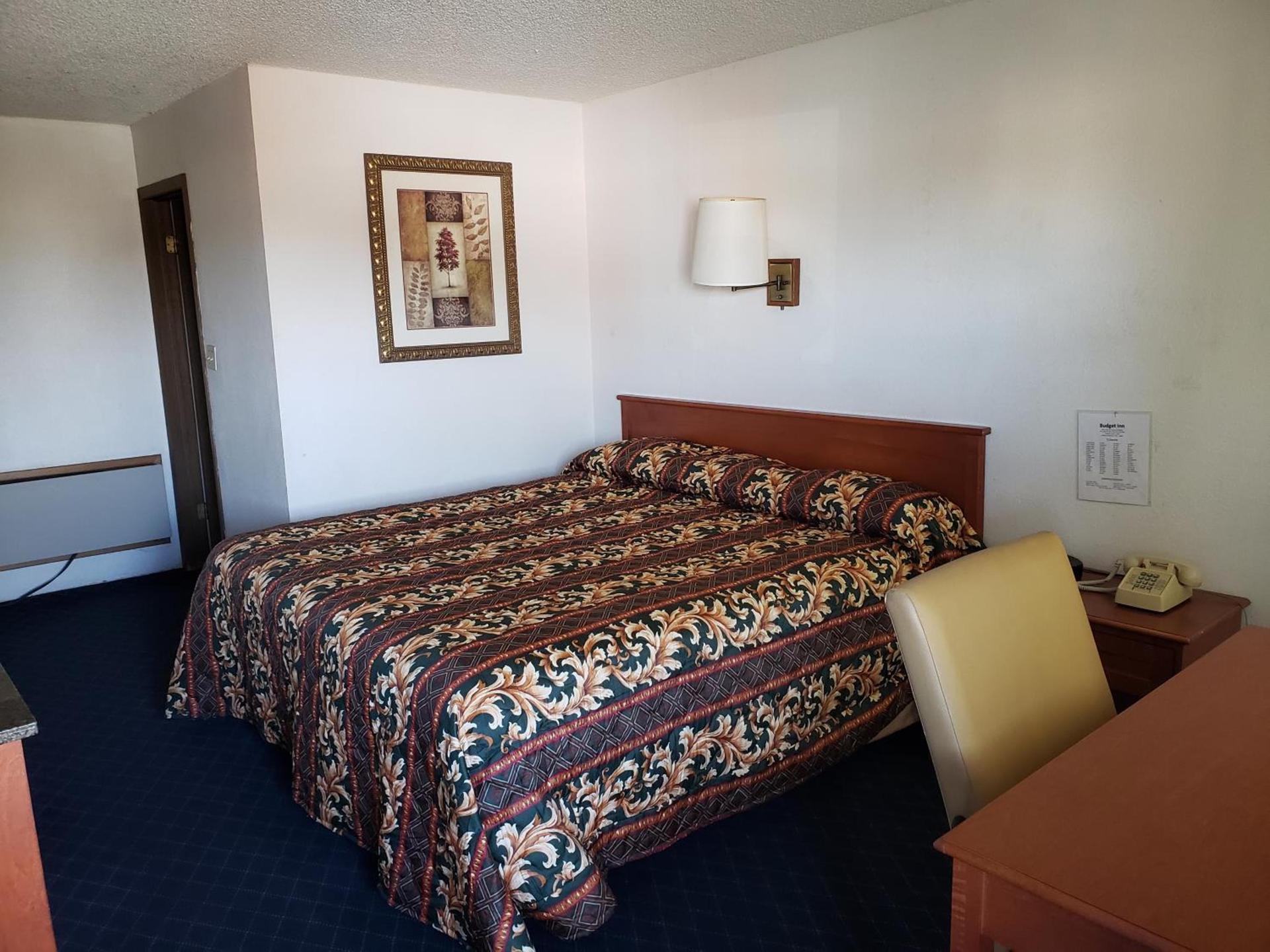 Budget Inn photo 17