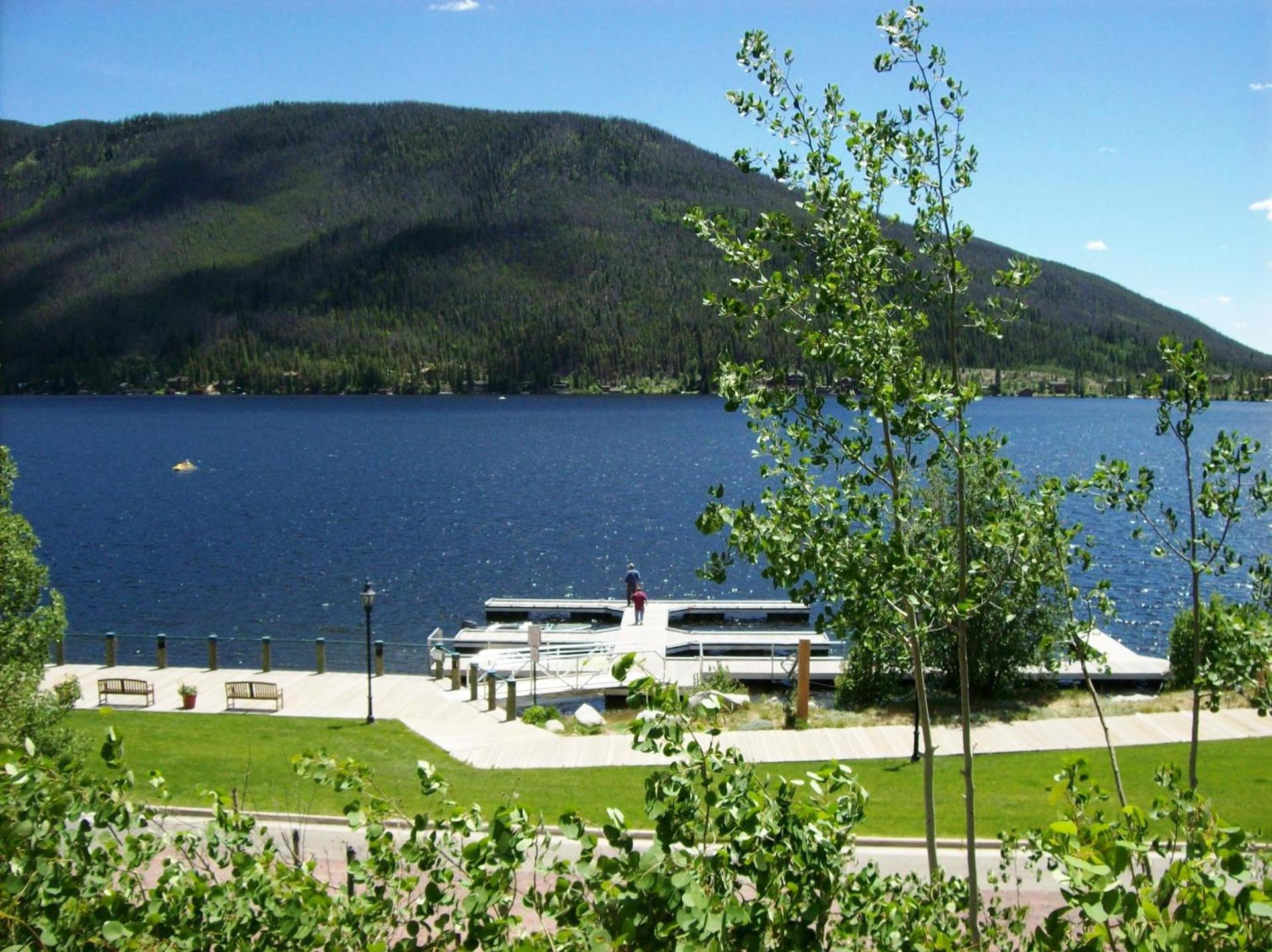 Western Riviera Lakeside Lodging photo 16