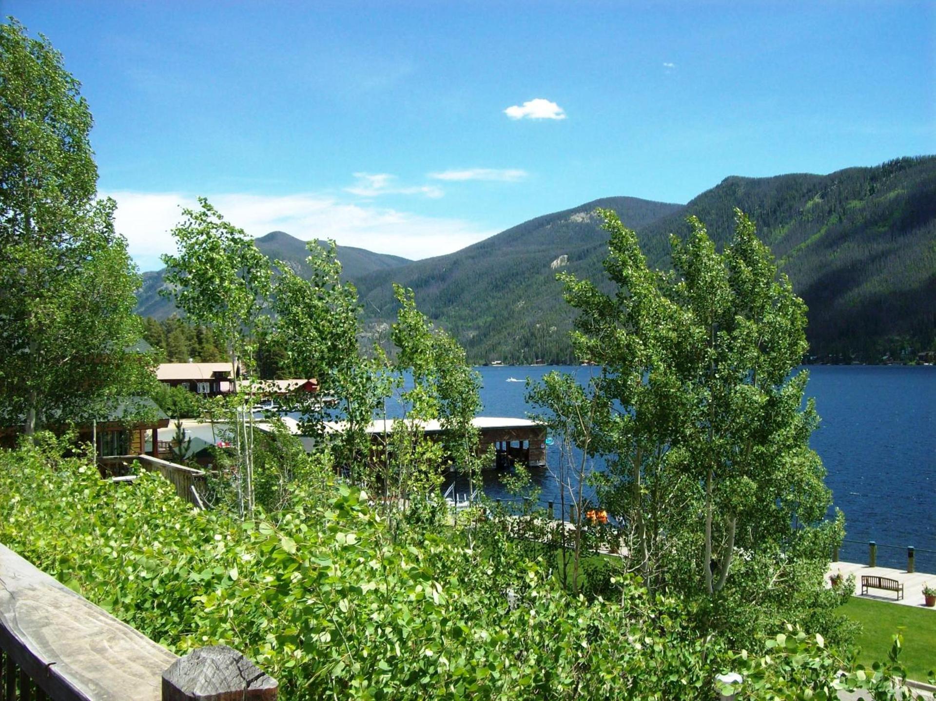 Western Riviera Lakeside Lodging photo 15