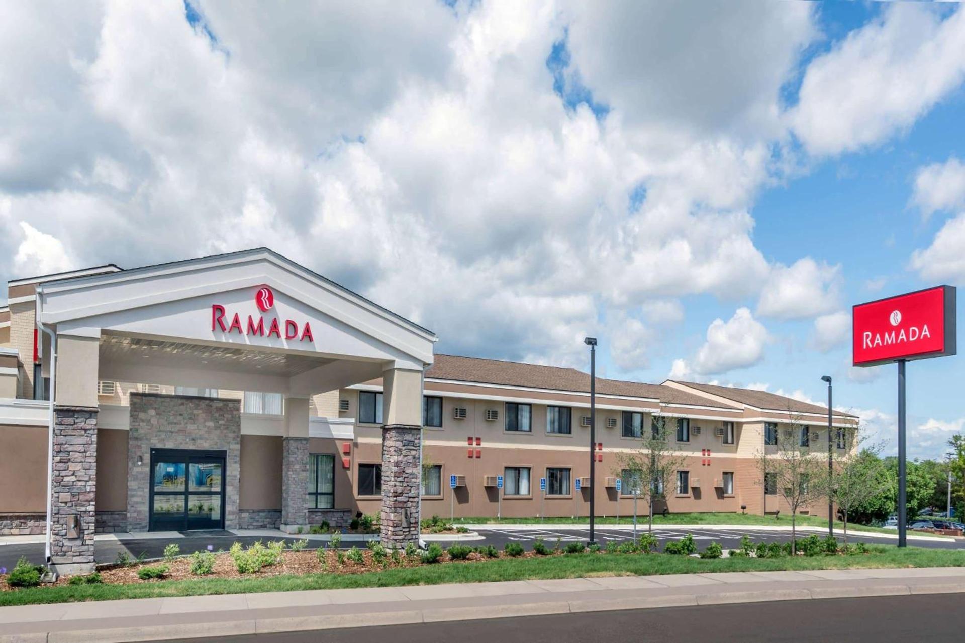 Ramada by Wyndham Minneapolis Golden Valley — hotel in Minneapolis