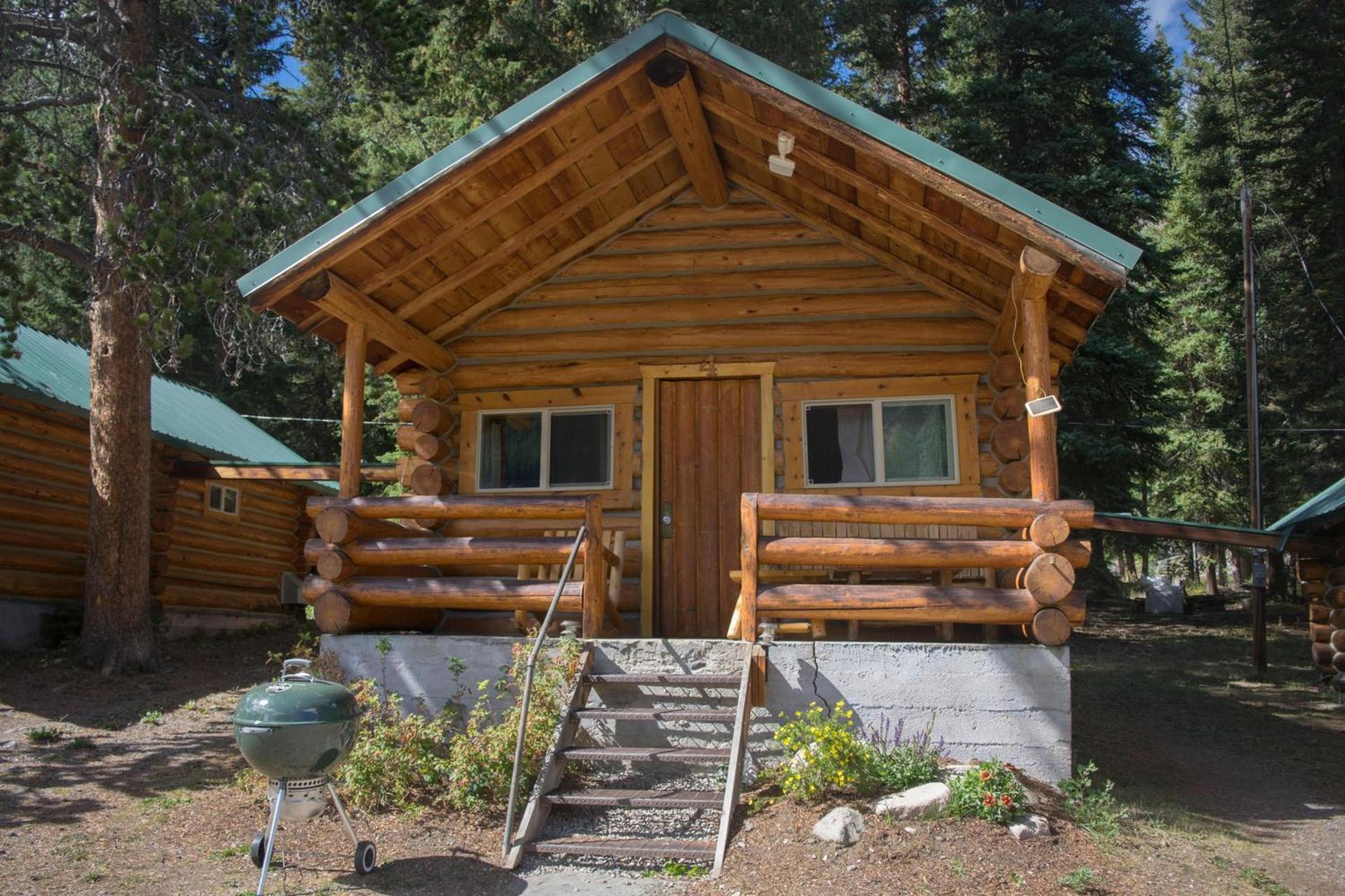 Silver Gate Lodging photo 91