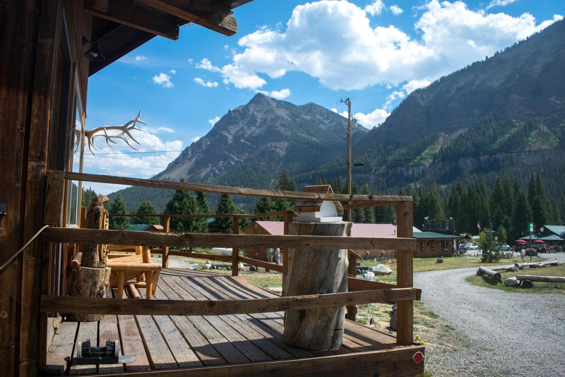 Silver Gate Lodging photo 82