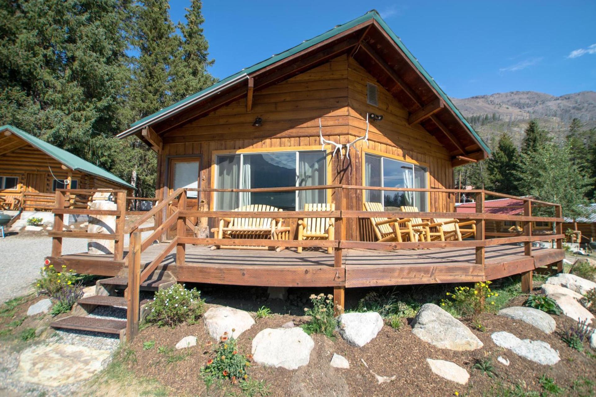 Silver Gate Lodging photo 83