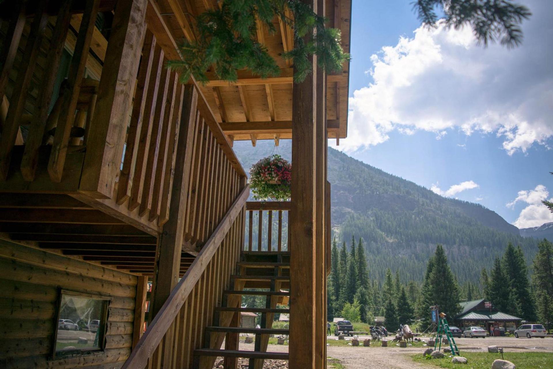 Silver Gate Lodging photo 79