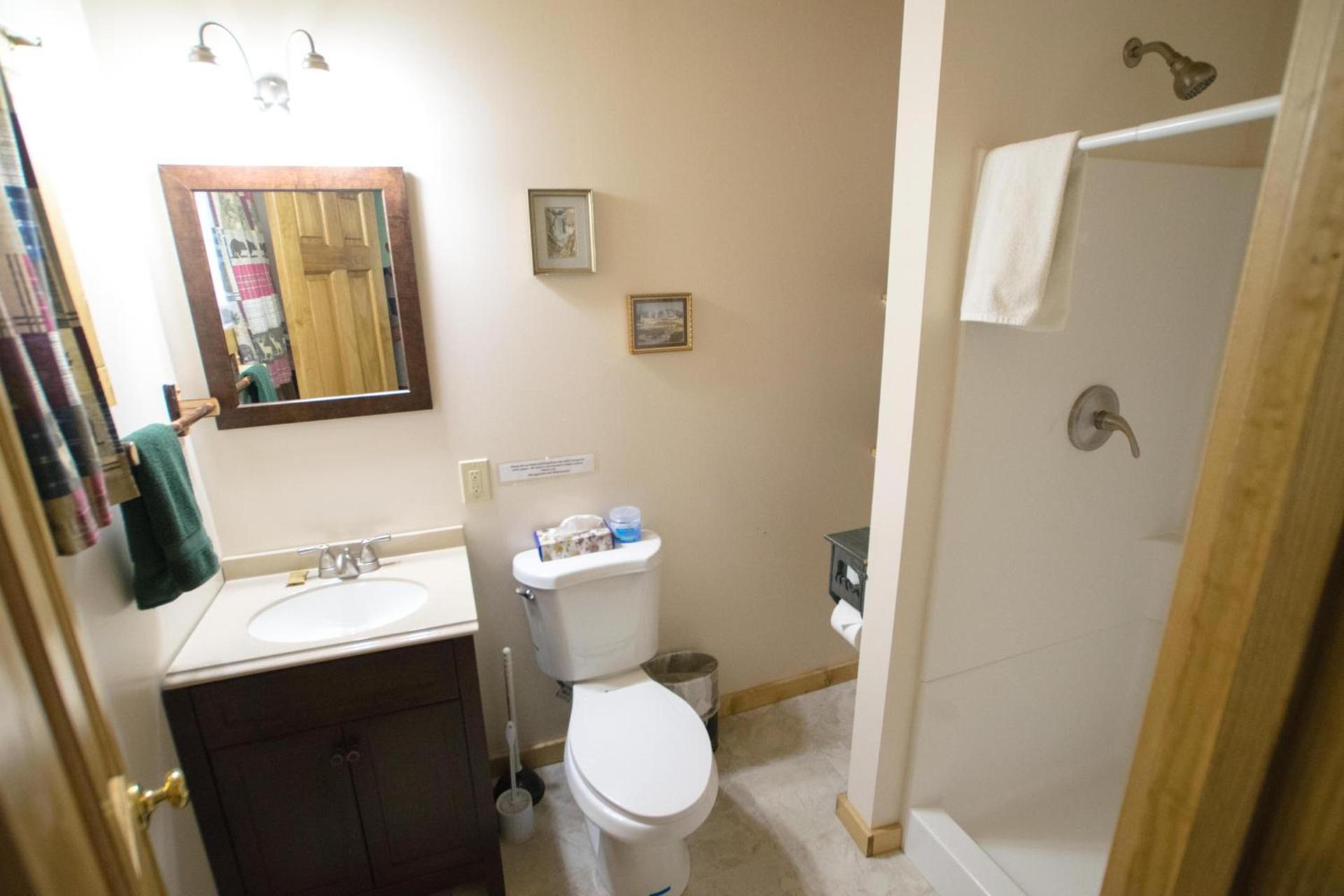 Silver Gate Lodging photo 76