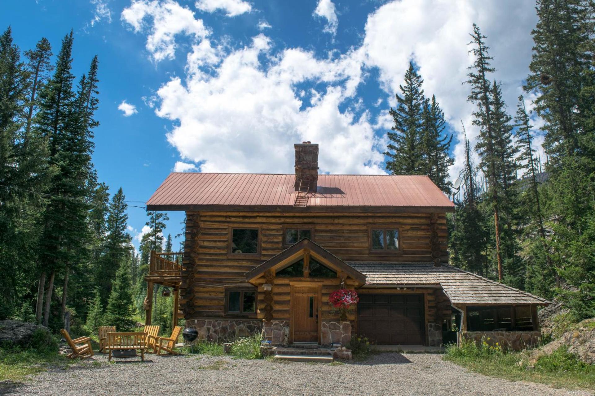 Silver Gate Lodging photo 47