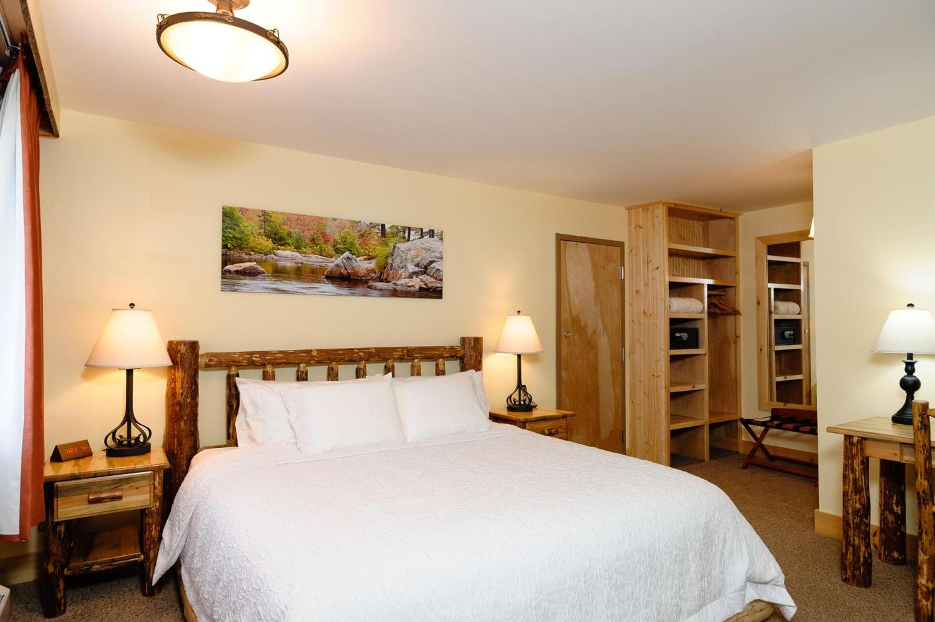 Adirondack Spruce Lodge photo 30