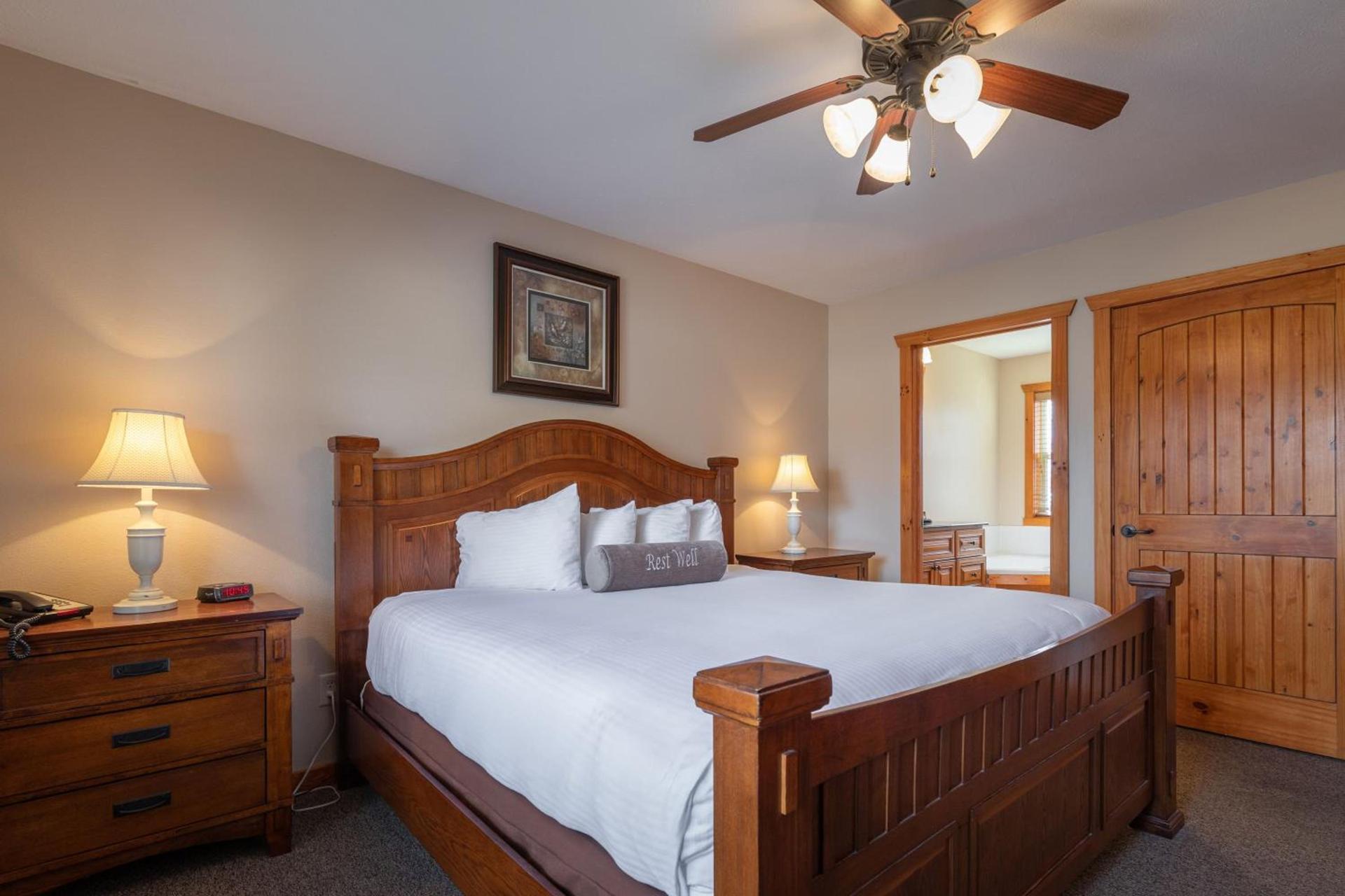The Lodges at Table Rock photo 40