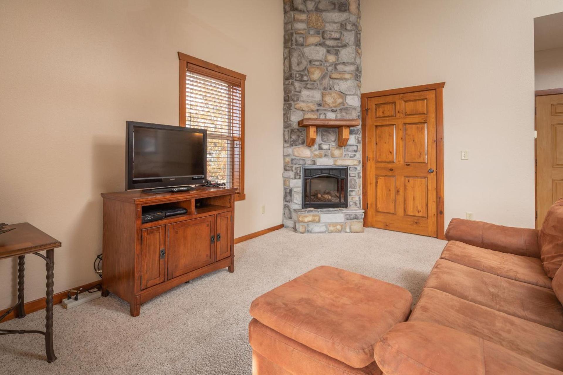 The Lodges at Table Rock photo 61