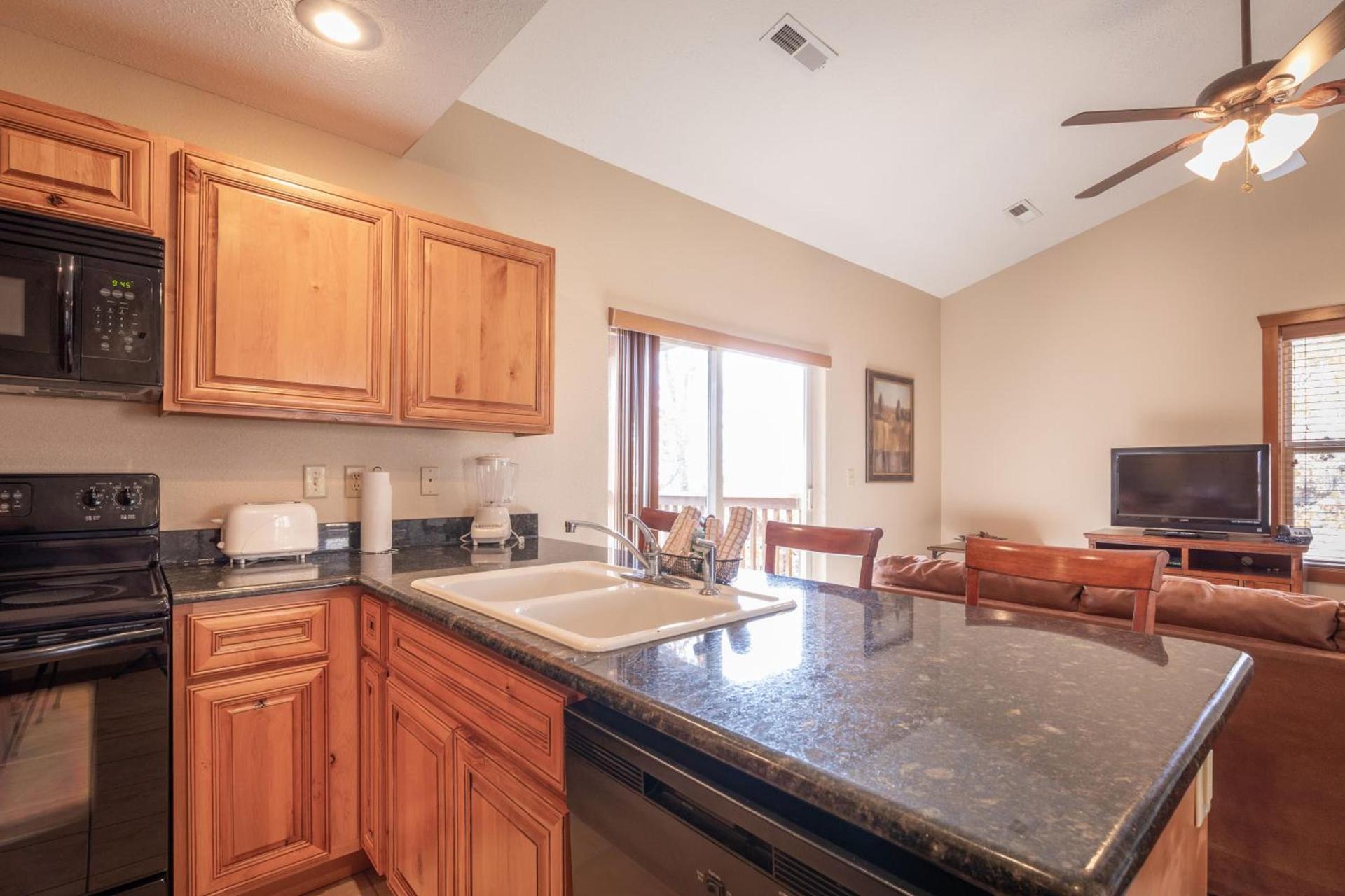 The Lodges at Table Rock photo 27